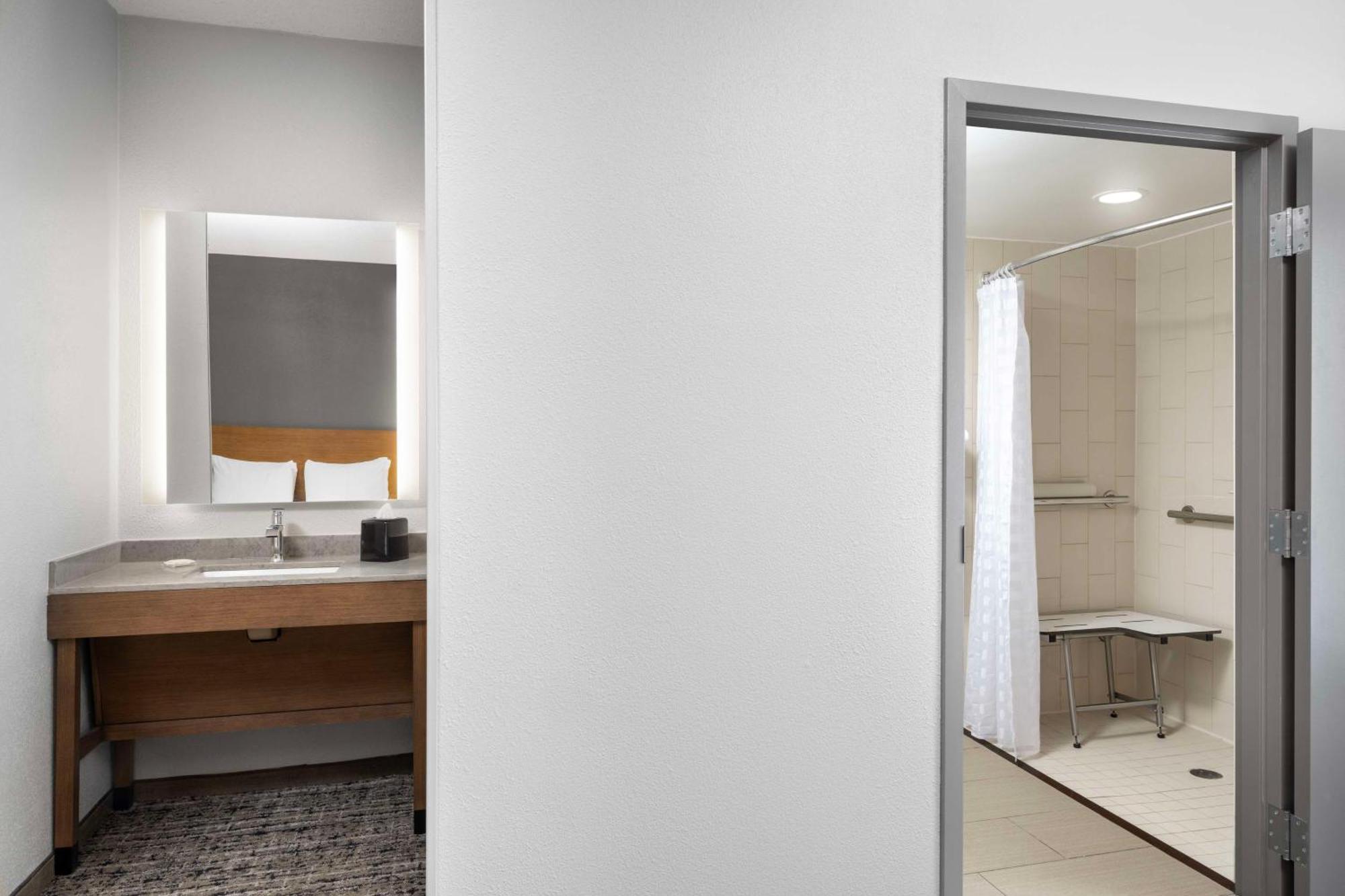 Hyatt Place Detroit/Utica Eksteriør billede